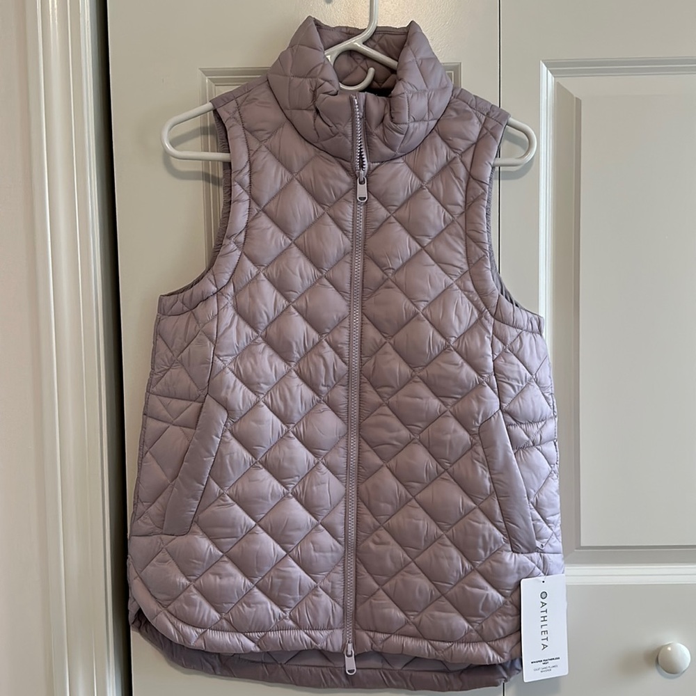 NWT Athleta Whisper Featherless Vest